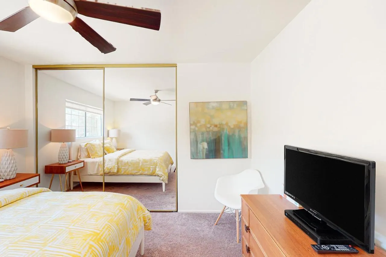 Shooting Star Permit# 3210 Villa Palm Springs